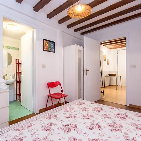 Rsh Vittoria Apartamento *